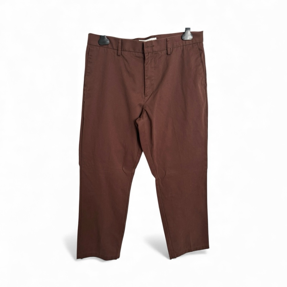 Amazon Essentials Men's Dark Brown Chinos